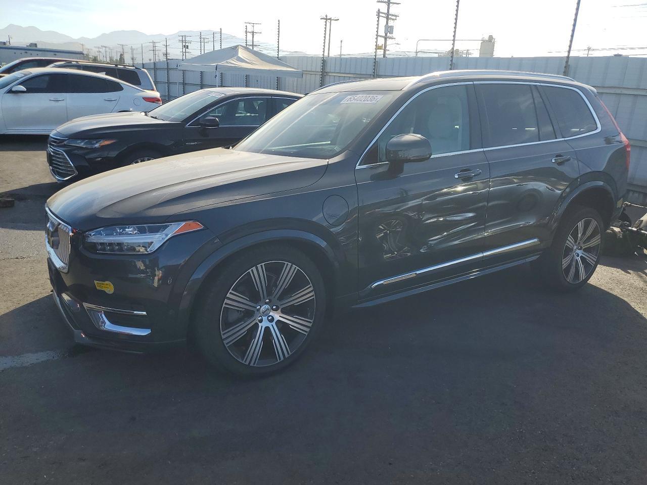 2022 Volvo Xc90 T8 Recharge Inscription - zdjęcie główne