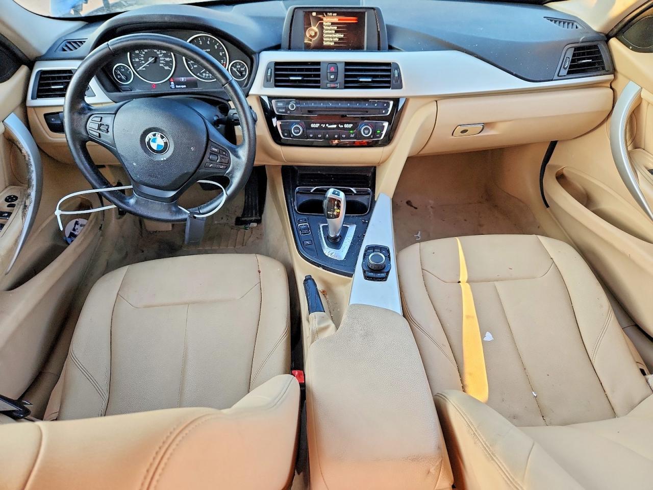 2016 BMW 320 I - zdjęcie 8