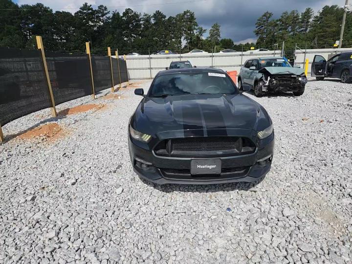 2016 Ford Mustang - zdjęcie 13