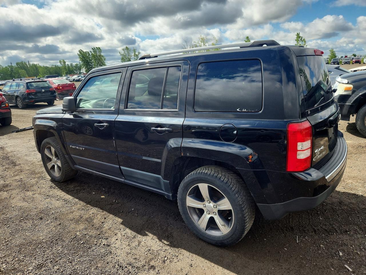 2016 Jeep Patriot - zdjęcie 2