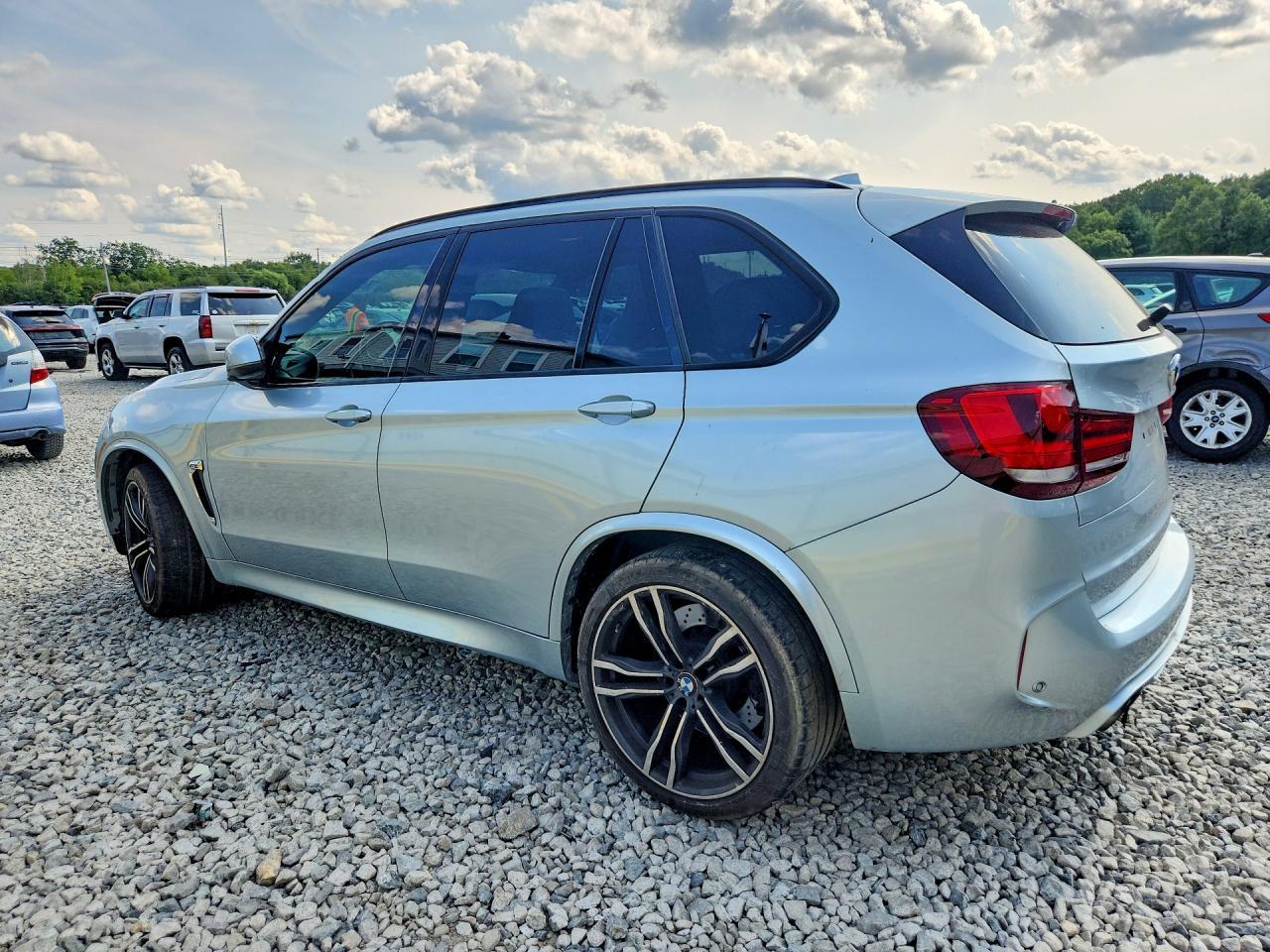 2016 BMW X5 M - zdjęcie 2