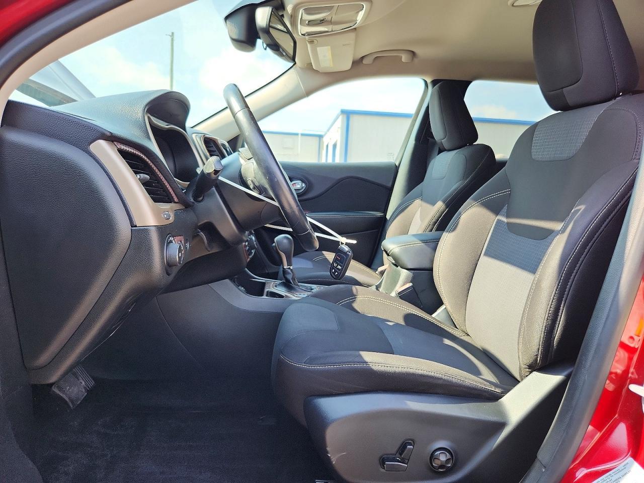 2015 Jeep Cherokee Latitude - zdjęcie 7