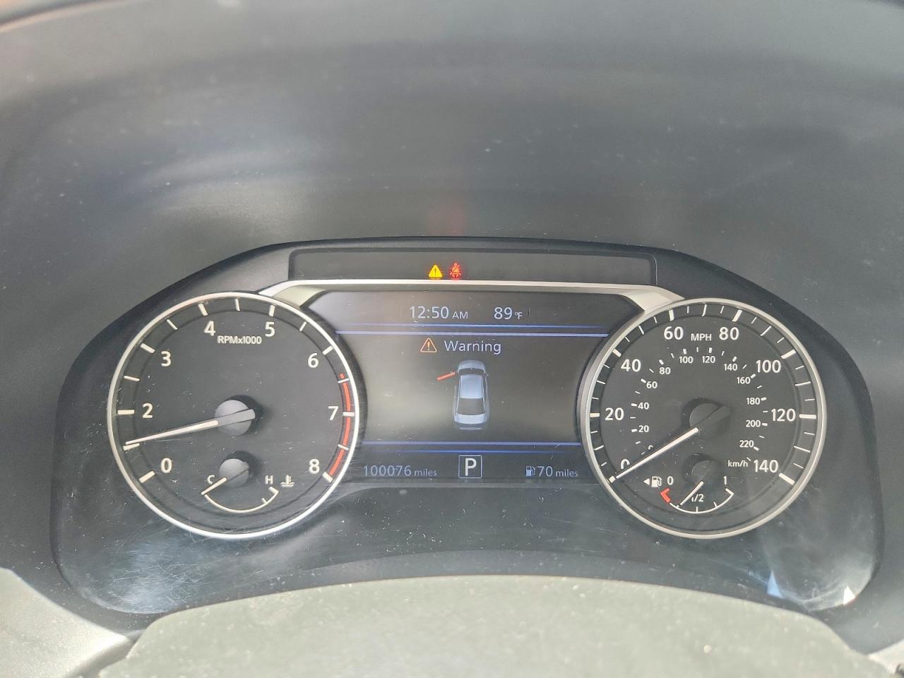 2021 Nissan Altima Sr - zdjęcie 9