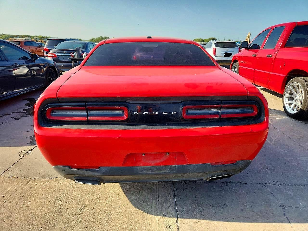 2015 Dodge Challenger Sxt - zdjęcie 6