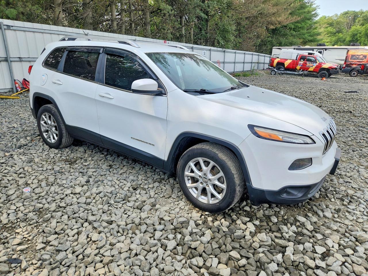 2014 Jeep Cherokee Latitude - zdjęcie 4