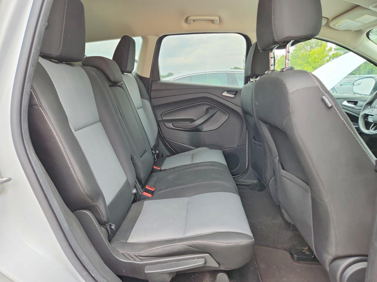 2017 Ford Escape Se - zdjęcie 11