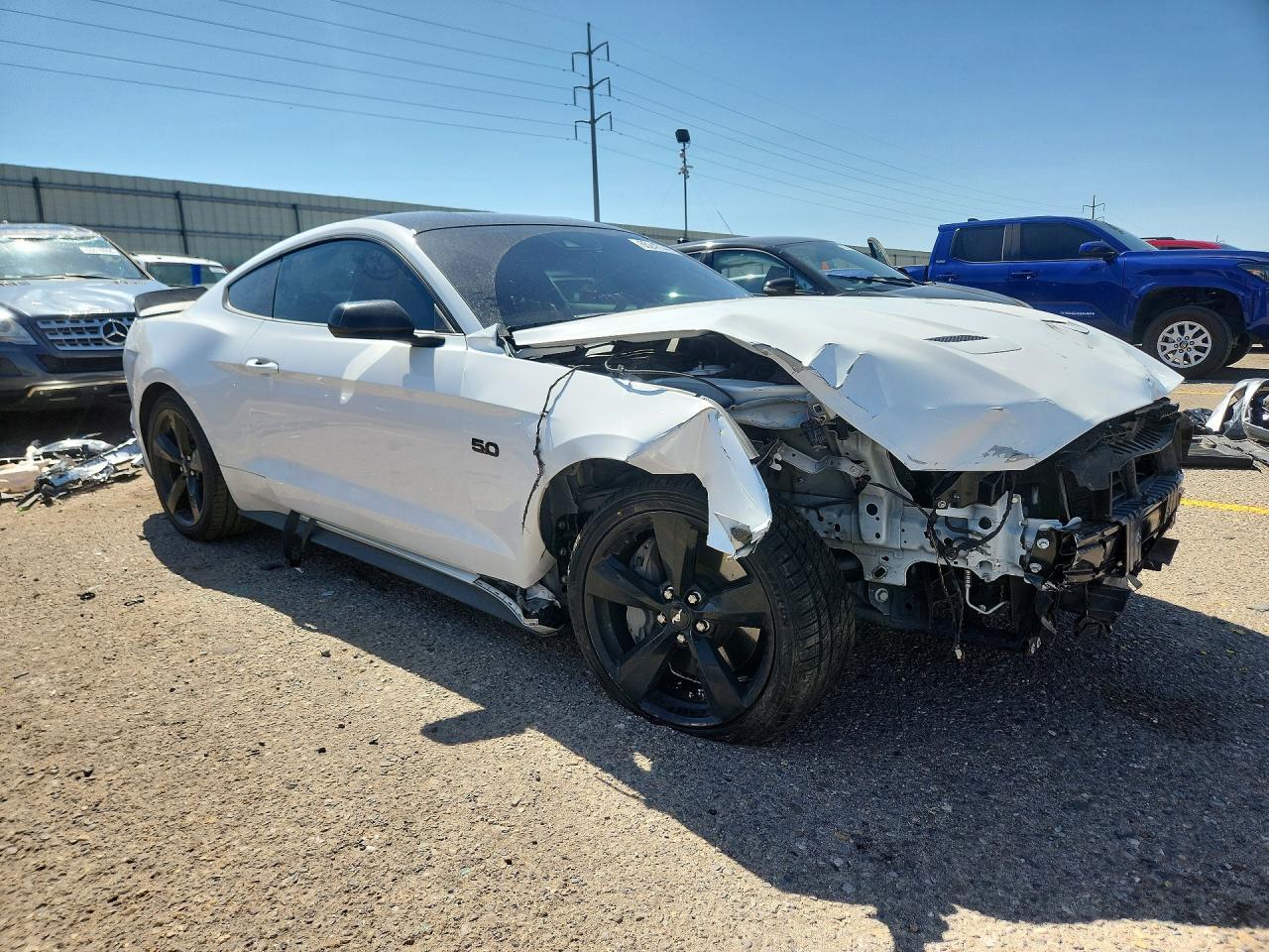 2022 Ford Mustang Gt - zdjęcie 4