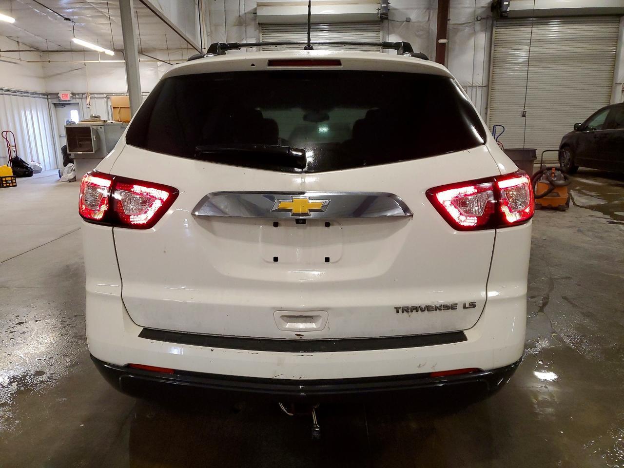 2013 Chev Traverse - zdjęcie 6