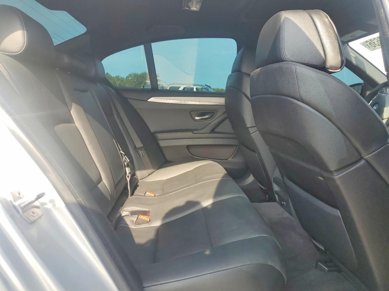 2013 BMW 550 I - zdjęcie 10