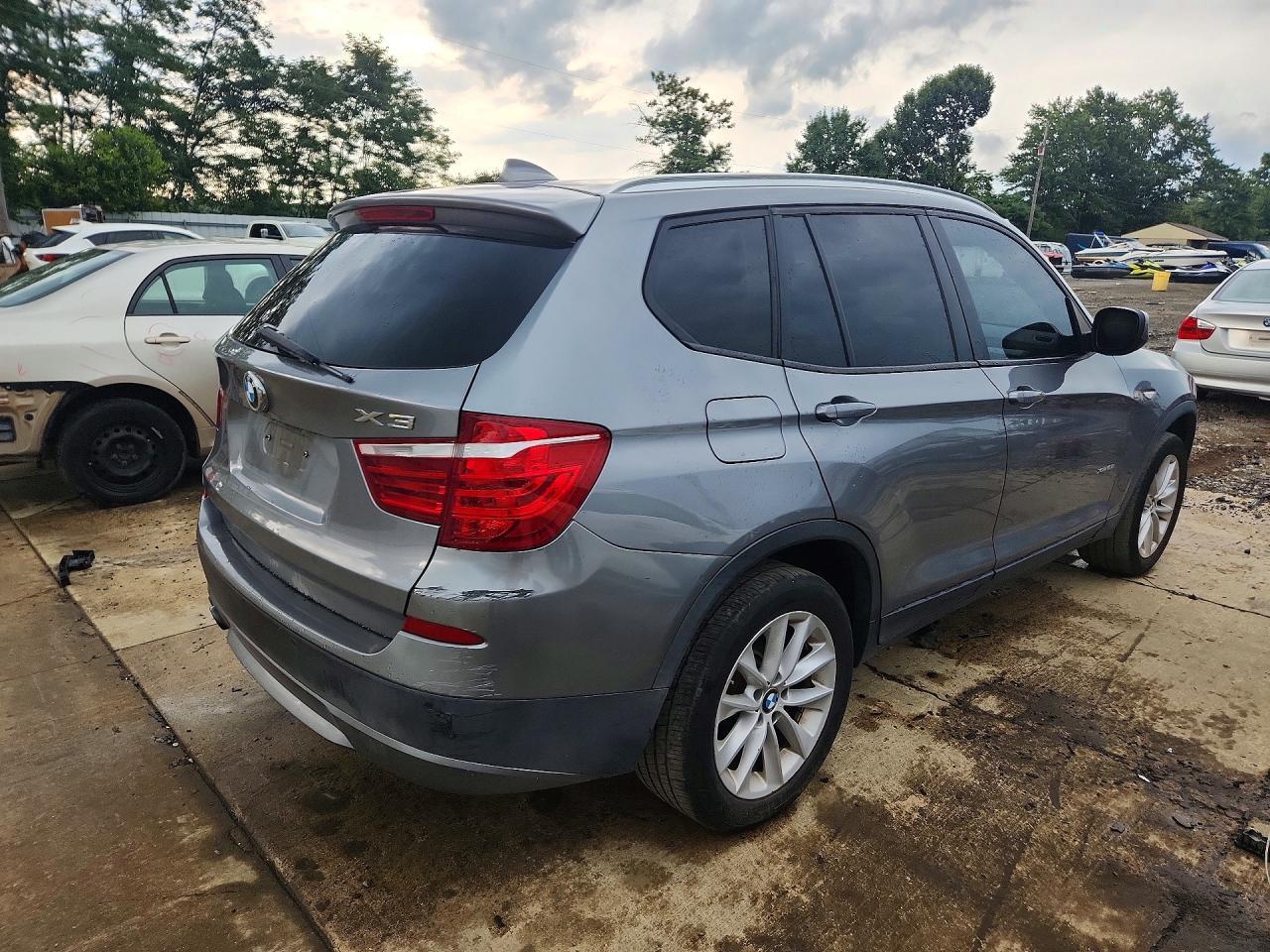 2013 BMW X3 xDrive28I - zdjęcie 3