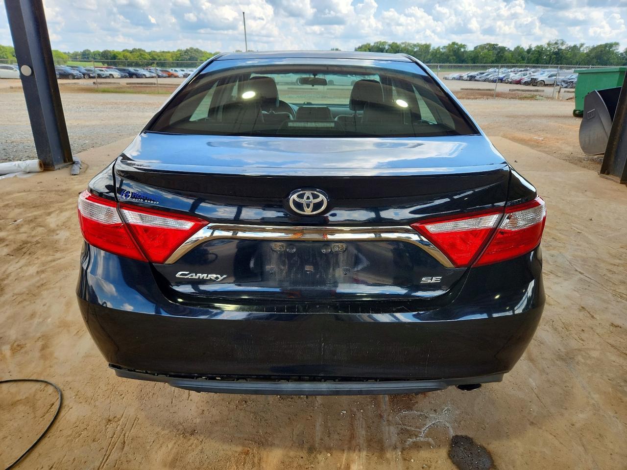 2015 Toyota Camry Se - zdjęcie 6
