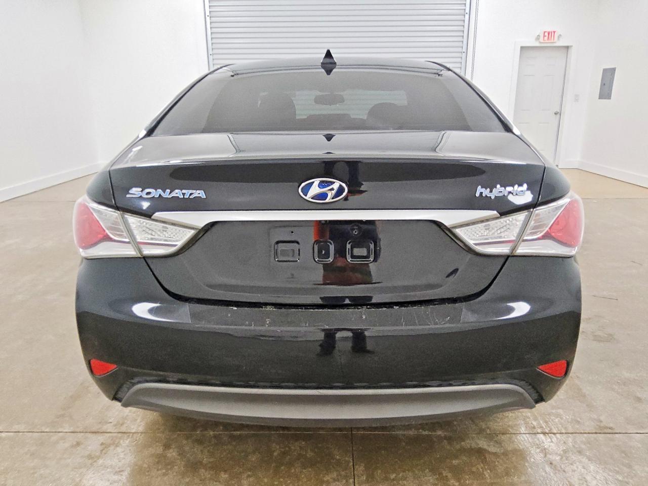 2015 Hyundai Sonata Hybrid Base - zdjęcie 6