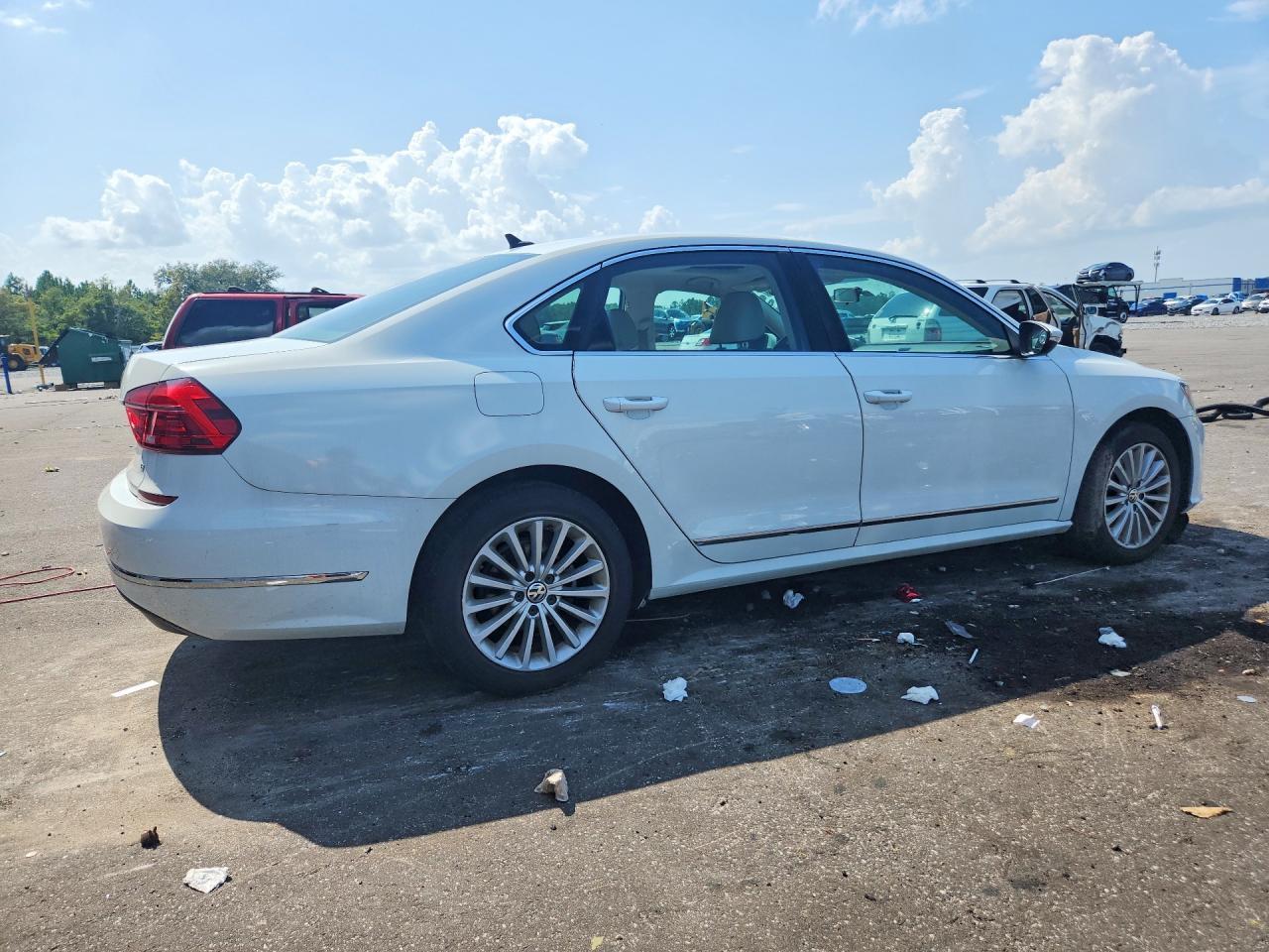 2016 Volkswagen Passat - zdjęcie 3