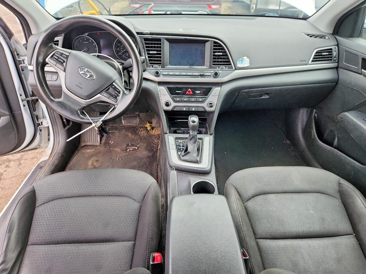 2018 Hyundai Elantra Se - zdjęcie 8