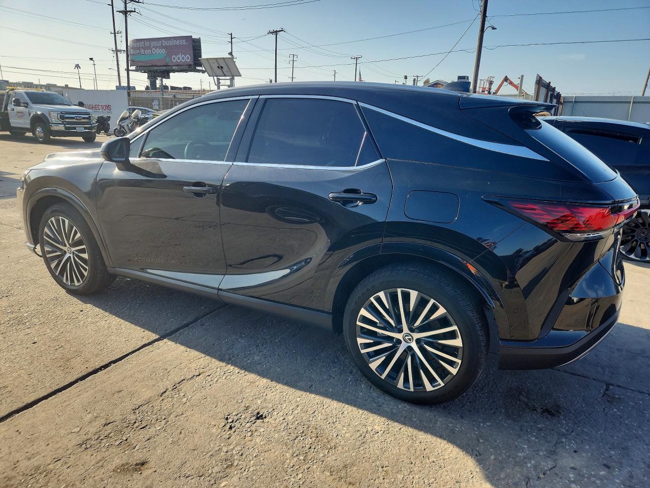 2025 Lexus Rx 350 Premium+ - zdjęcie 2