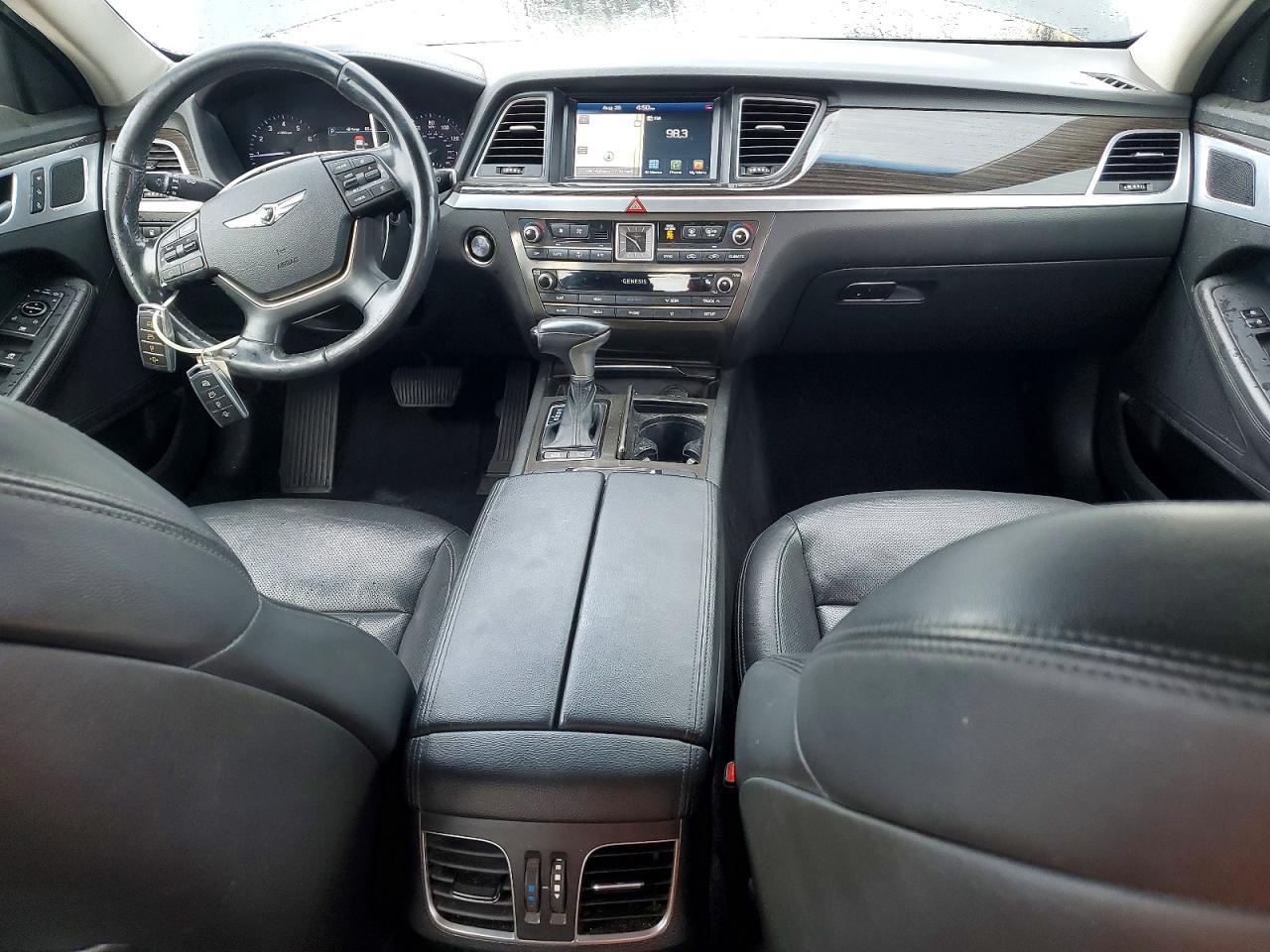 2020 Genesis G80 3.8 - zdjęcie 8