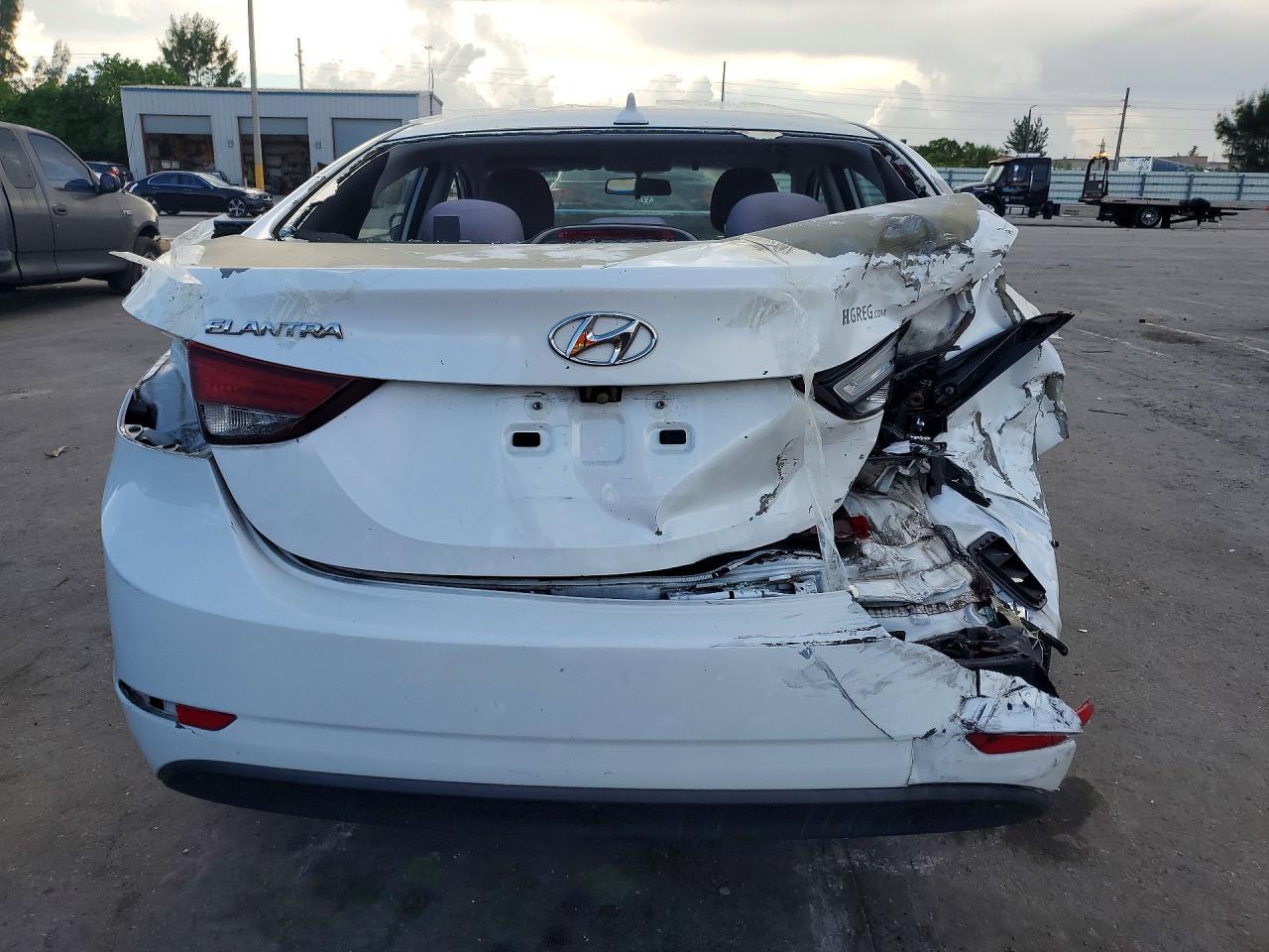 2016 Hyundai Elantra Se - zdjęcie 6