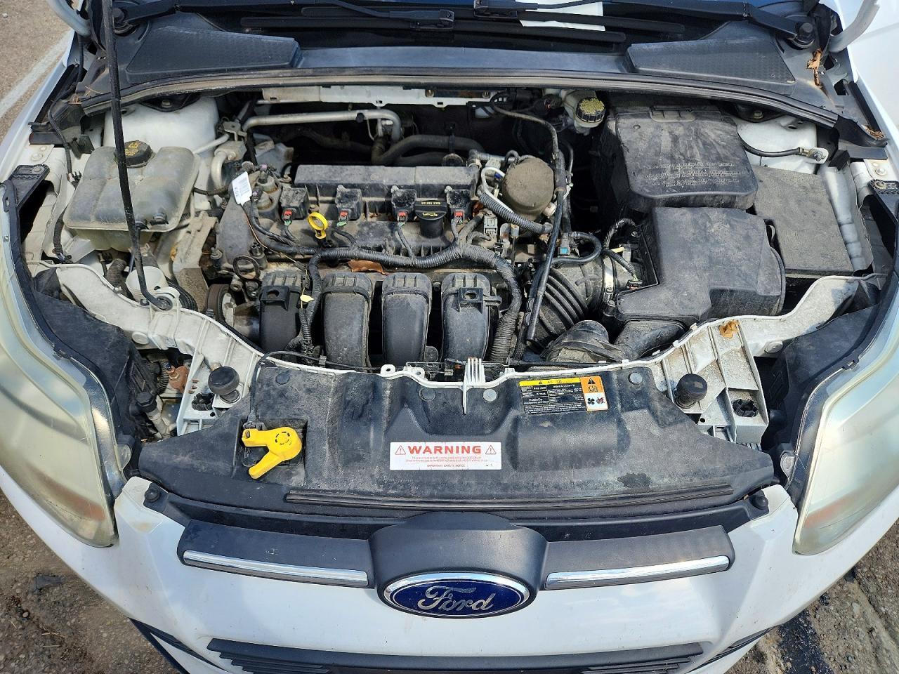 2014 Ford Focus S - zdjęcie 11