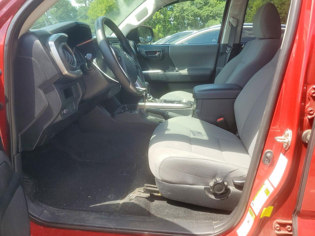 2016 Toyota Tacoma Sr5 - zdjęcie 7