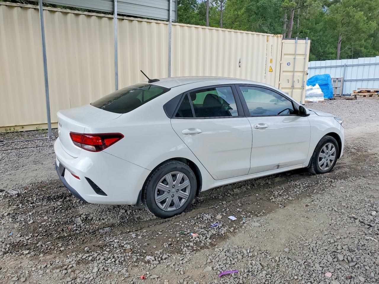2023 Kia Rio Lx - zdjęcie 3