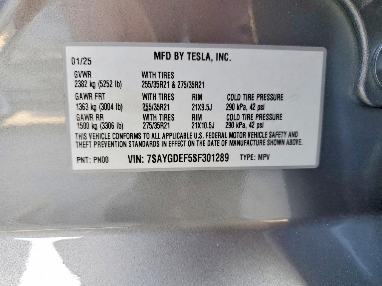 2025 Tesla Model Y - zdjęcie 12