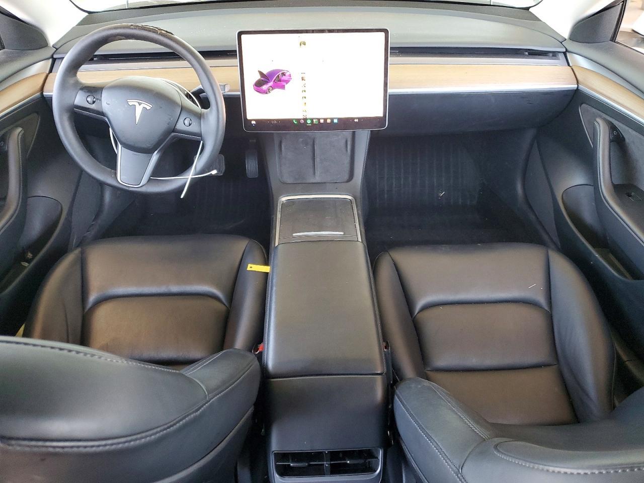 2023 Tesla Model 3 - zdjęcie 8