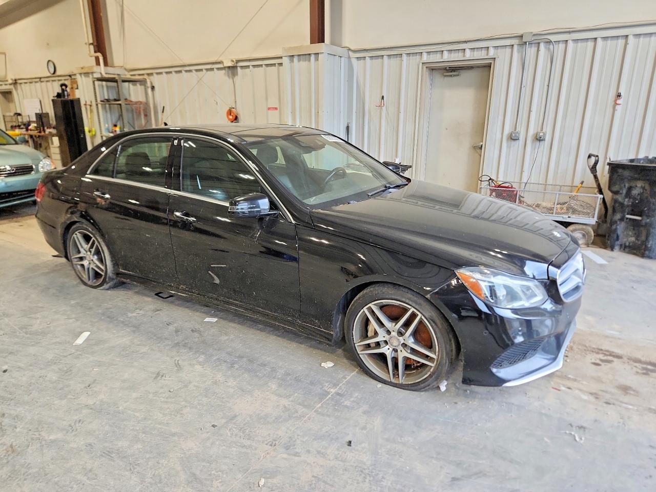 2014 Mercedes-Benz E 550 4Matic - zdjęcie 4