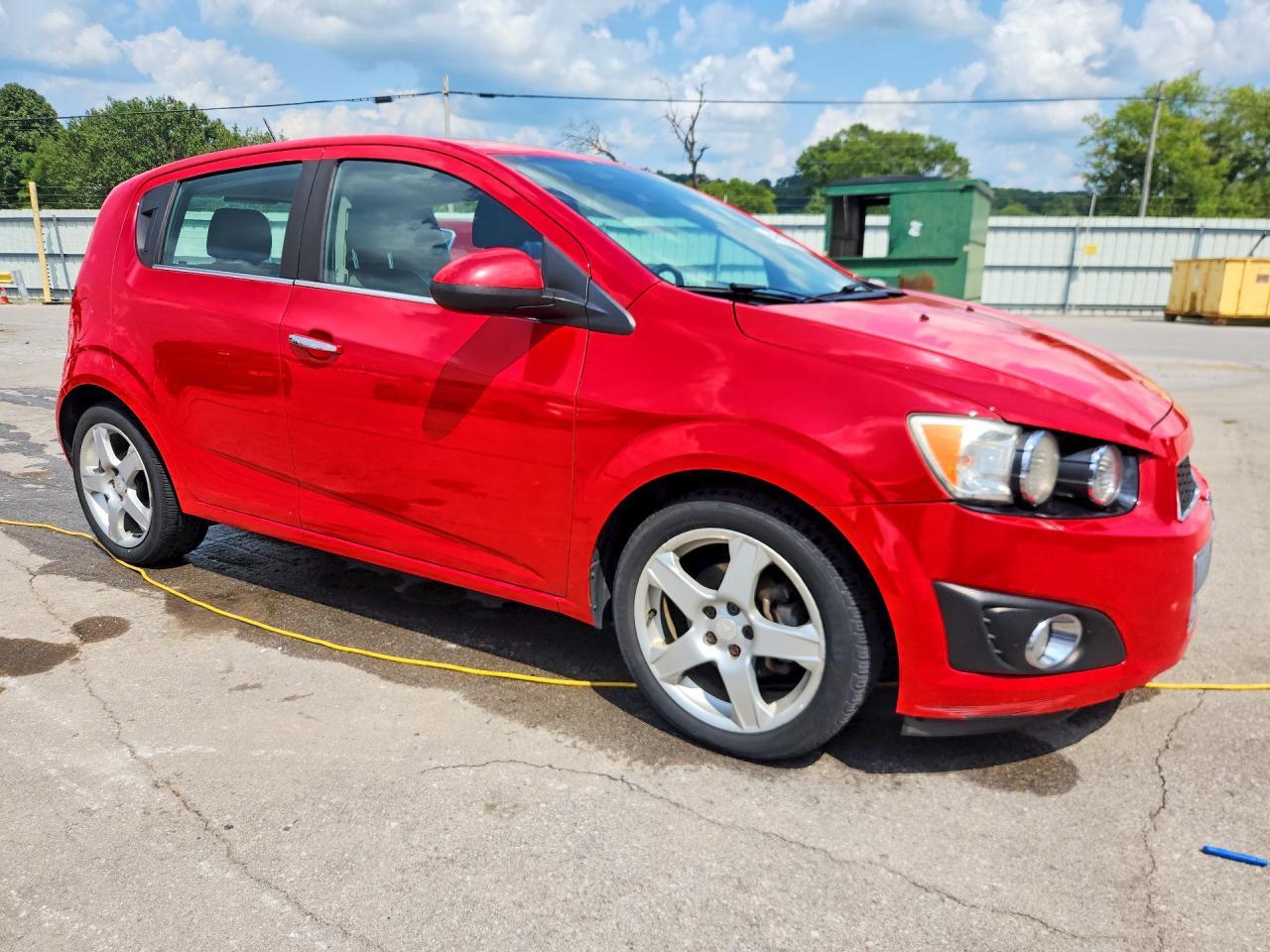 2015 Chevrolet Sonic Ltz - zdjęcie 4