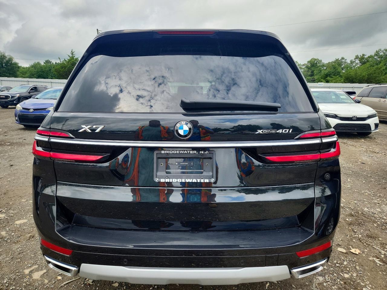2026 BMW X7 xDrive40I - zdjęcie 6