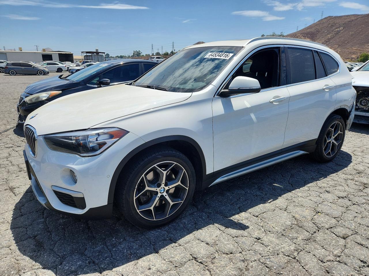 2018 BMW X1 Sdrive28I - zdjęcie główne