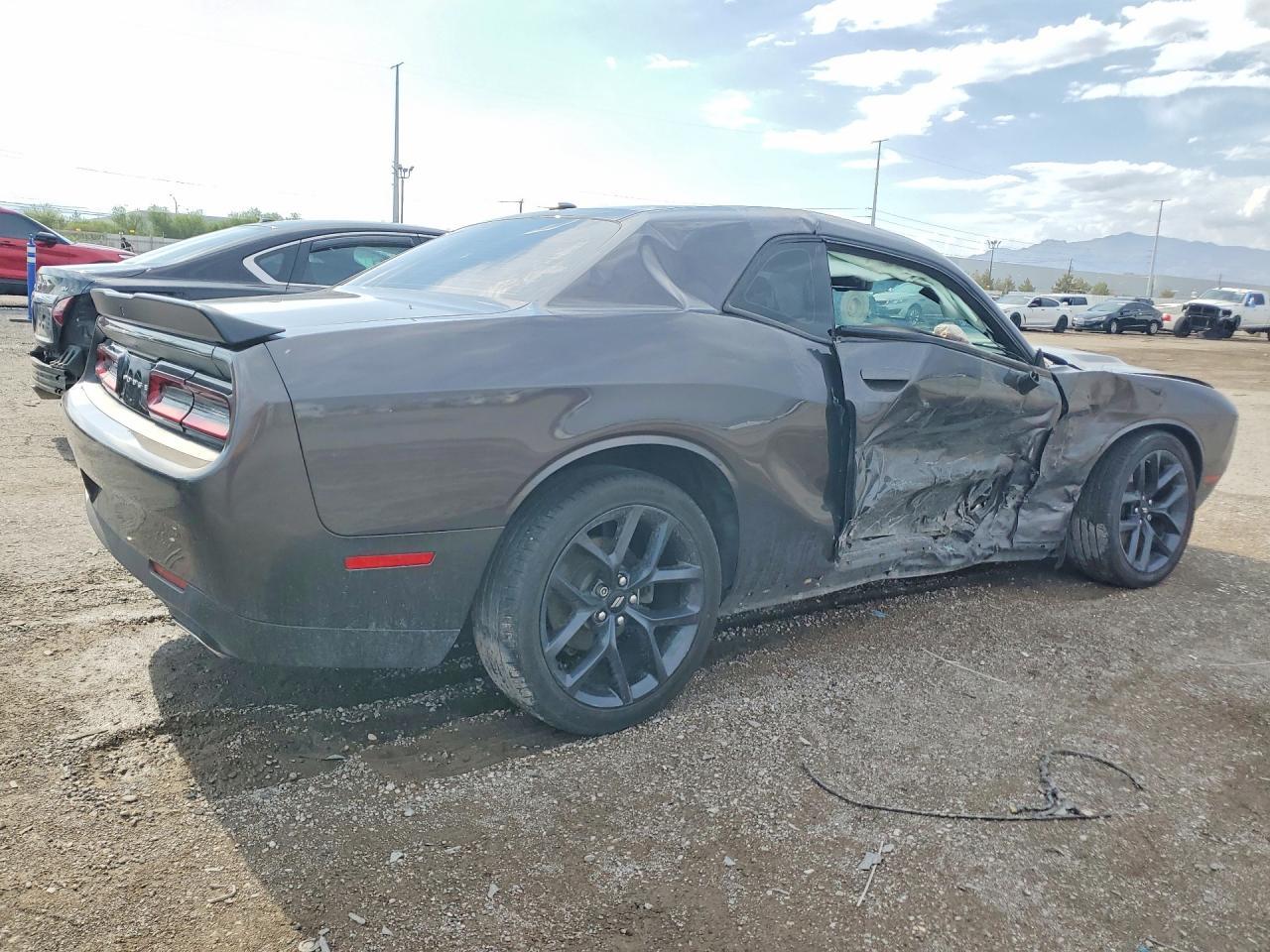2019 Dodge Challenger Sxt - zdjęcie 3