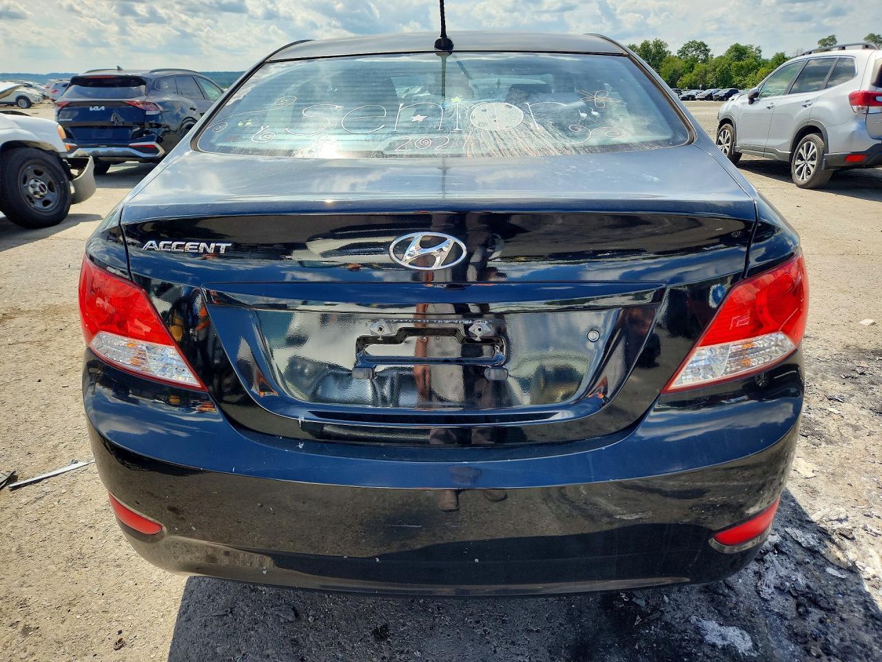 2013 Hyundai Accent Gls - zdjęcie 6