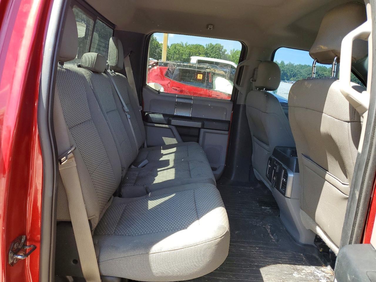 2015 Ford F150 Supercrew - zdjęcie 10