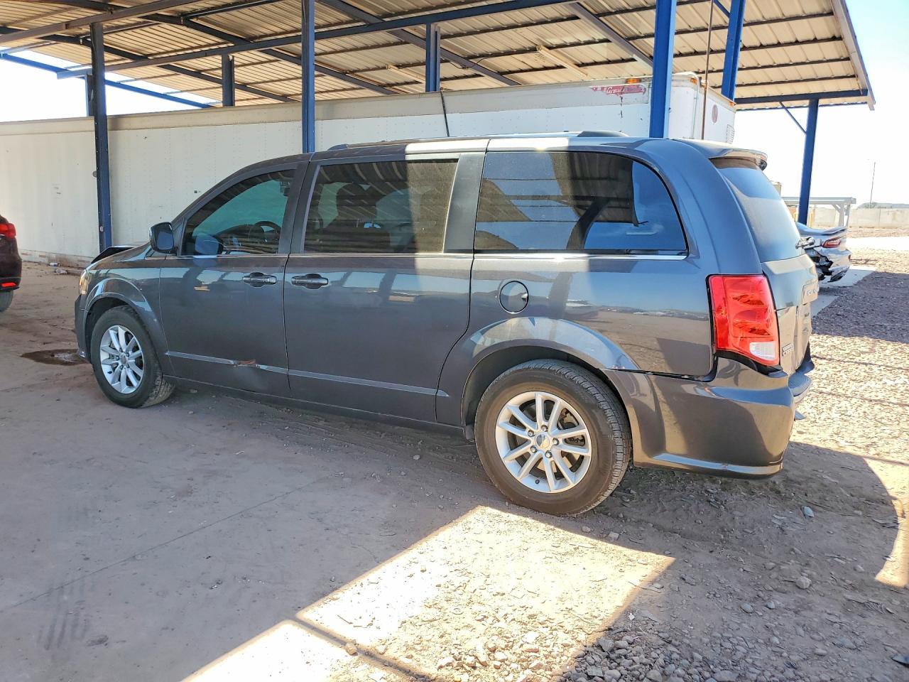 2018 Dodge Grand Caravan - zdjęcie 2