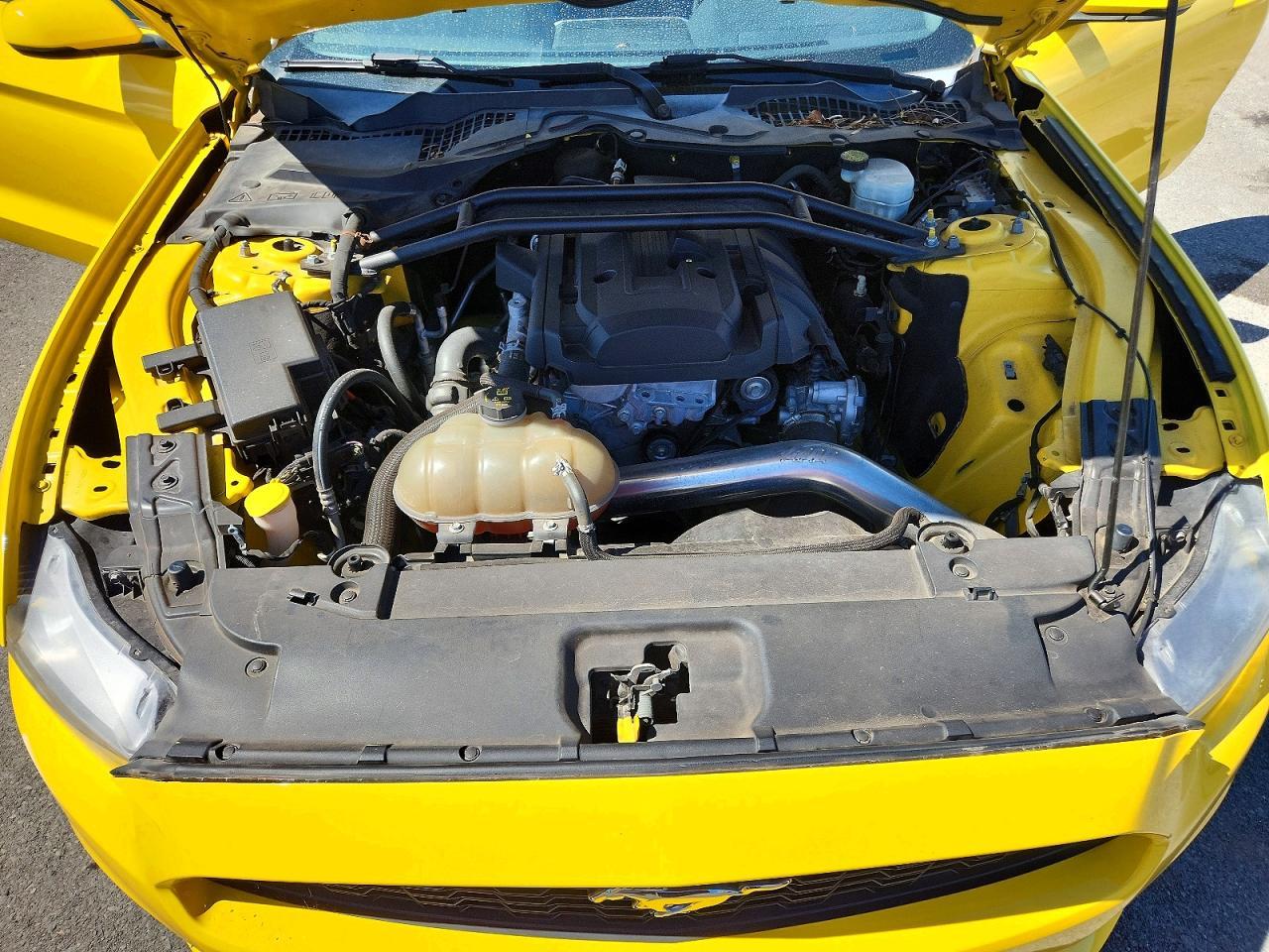 2017 Ford Mustang - zdjęcie 11
