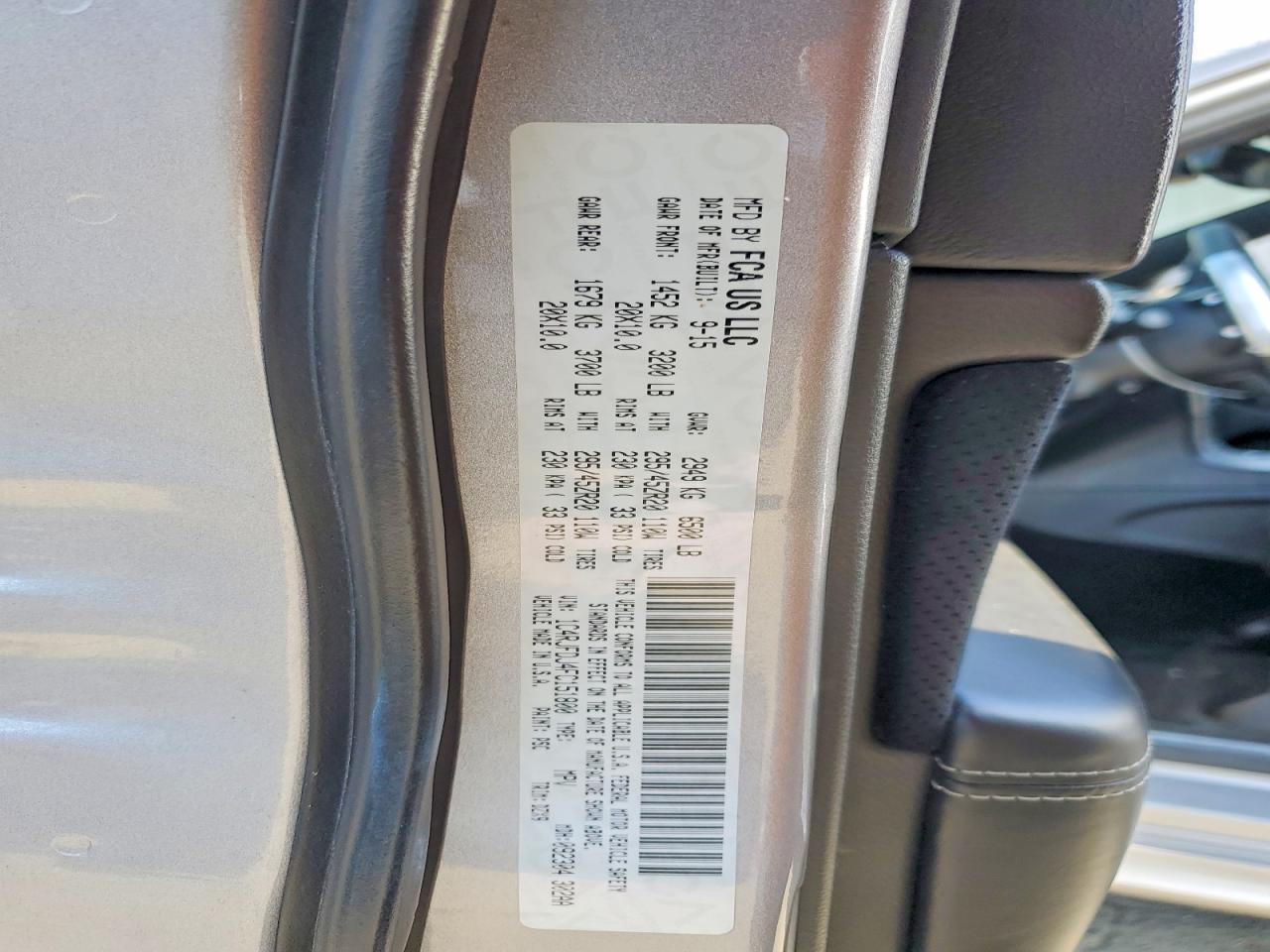 2015 Jeep Grand Cherokee Srt-8 - zdjęcie 13