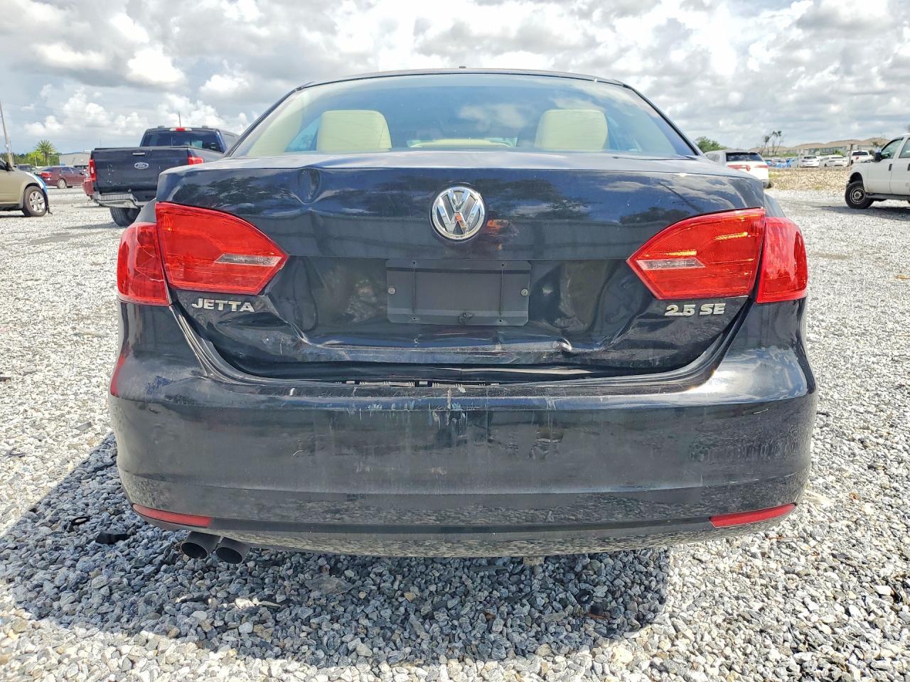 2013 Volkswagen Jetta Se - zdjęcie 6