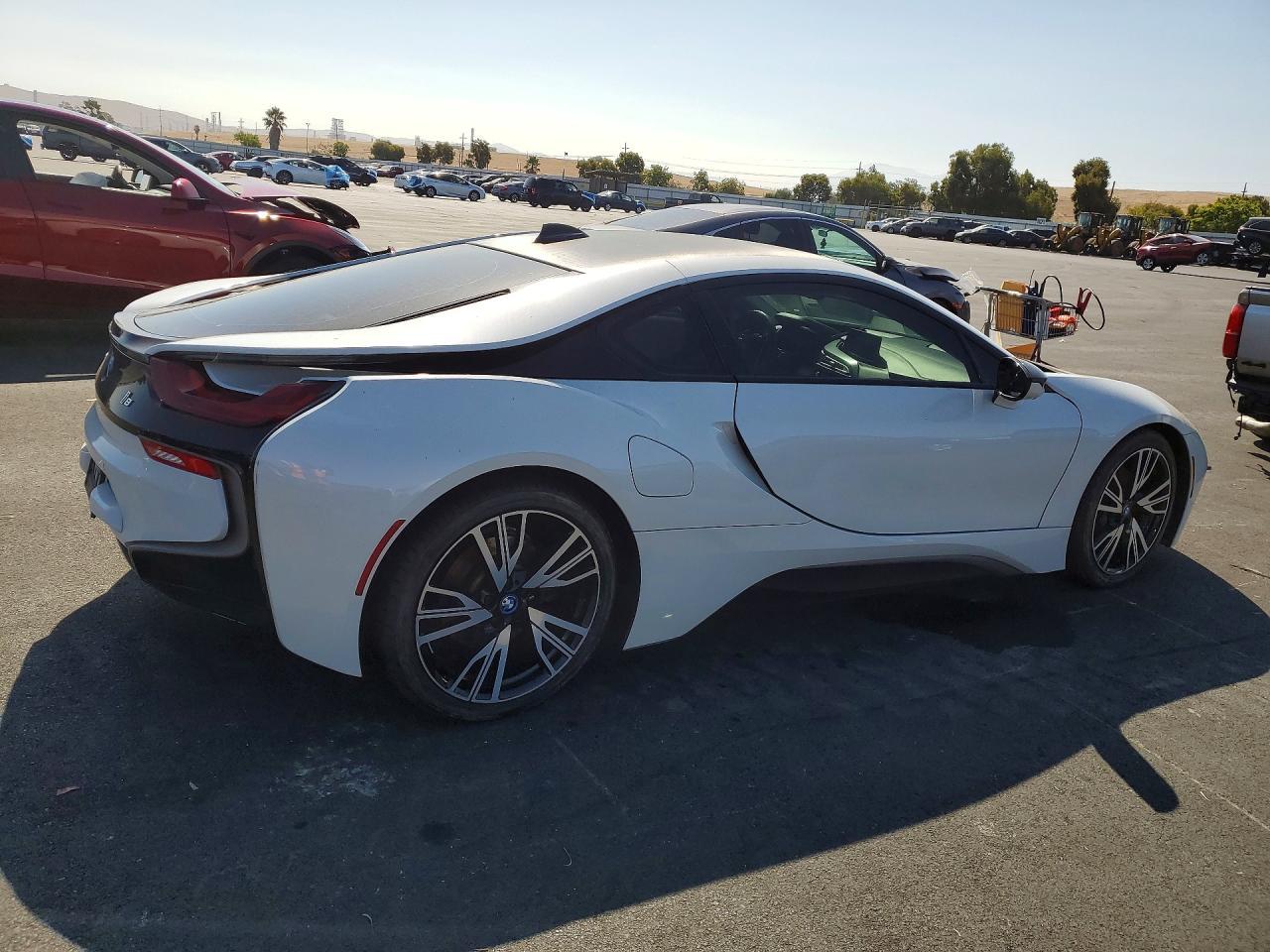 2016 BMW I8 - zdjęcie 3