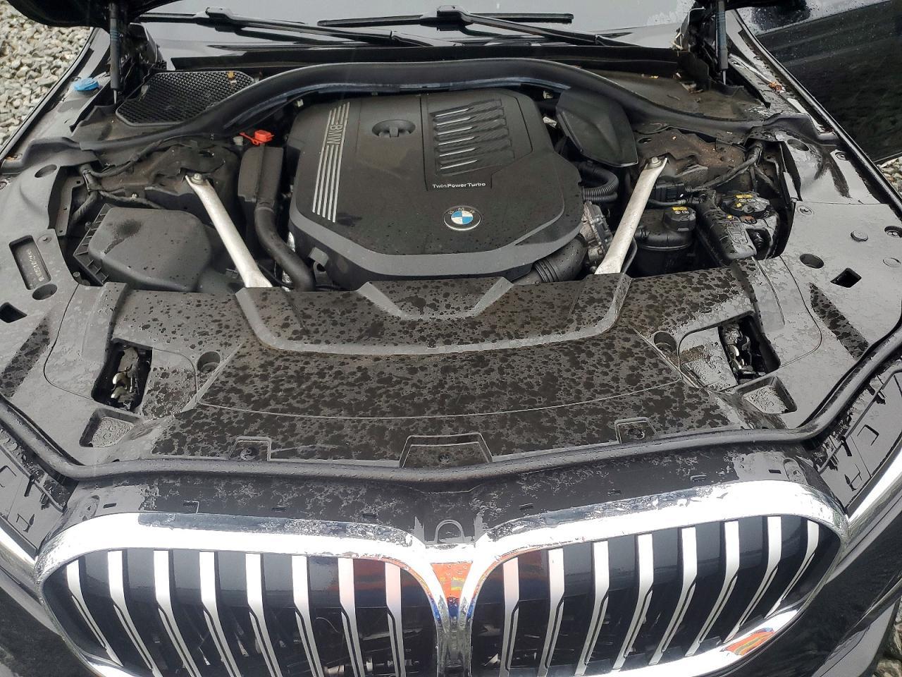 2020 BMW 740 Xi - zdjęcie 11