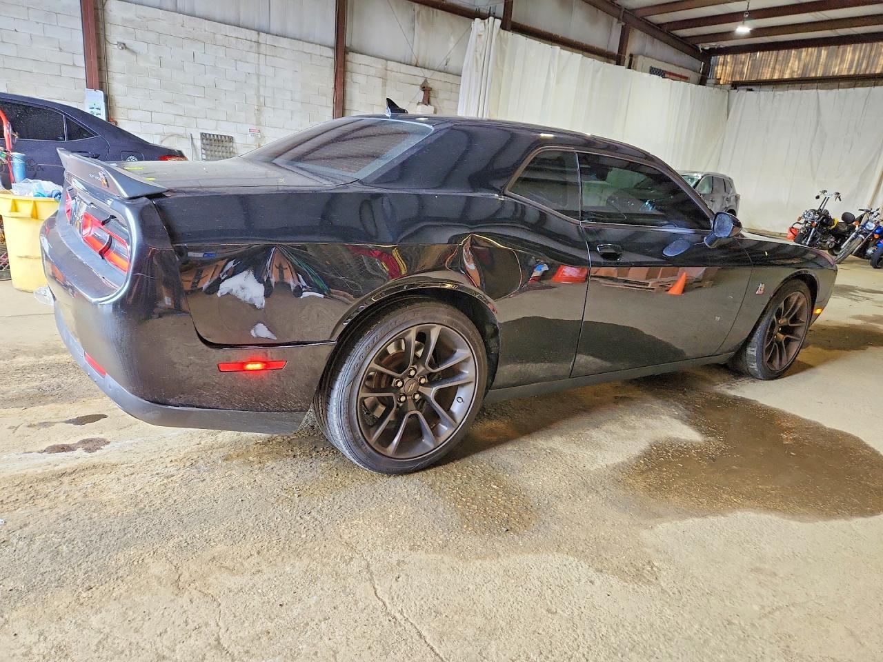 2021 Dodge Challenger R/T Scat Pack - zdjęcie 3