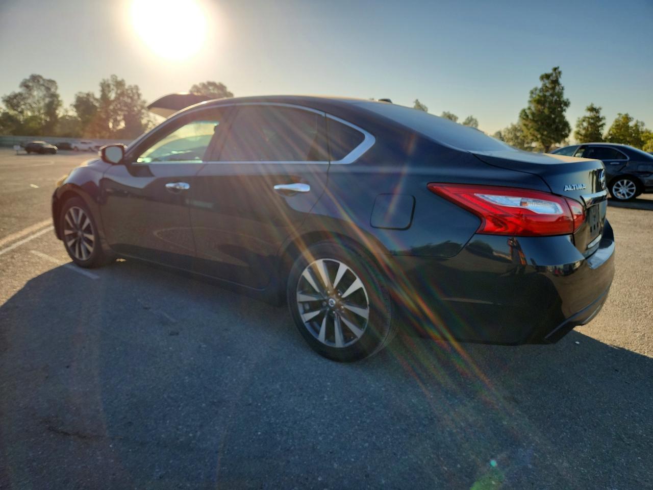 2017 Nissan Altima 2.5 Sl - zdjęcie 2