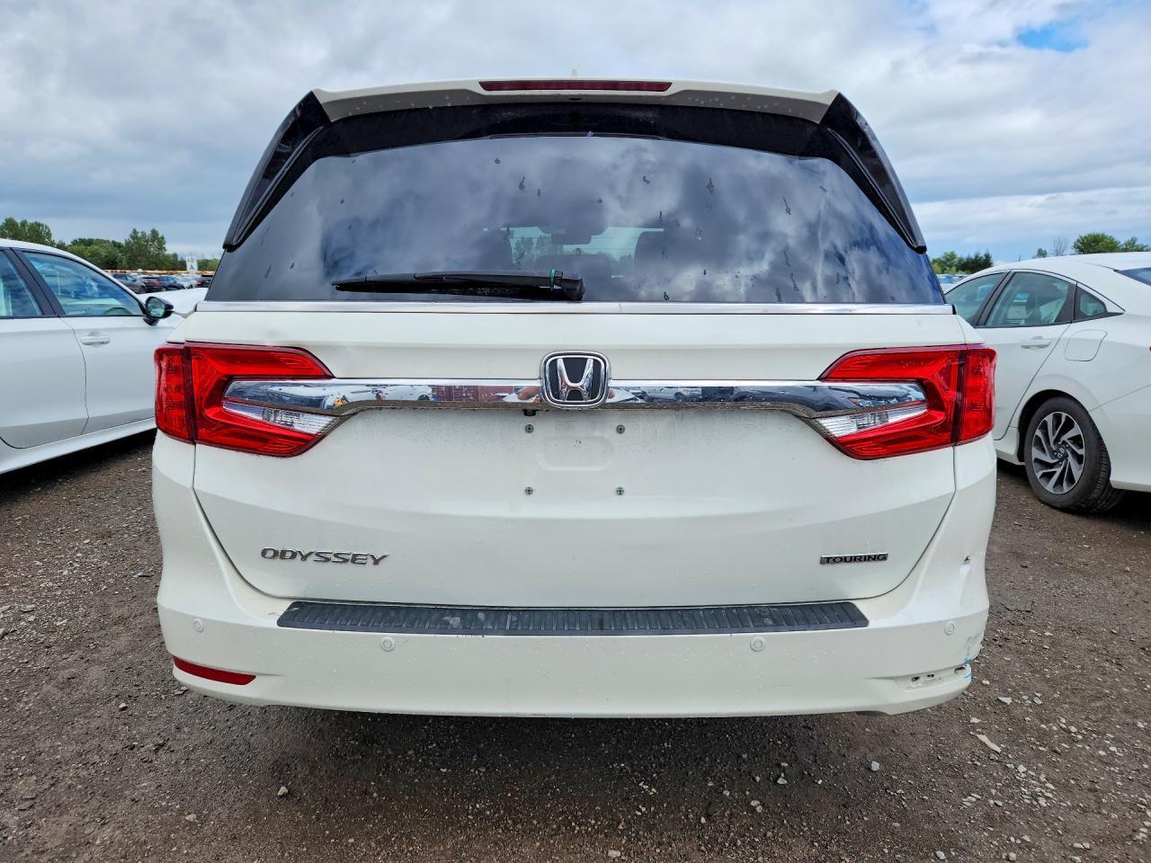 2018 Honda Odyssey Touring - zdjęcie 6