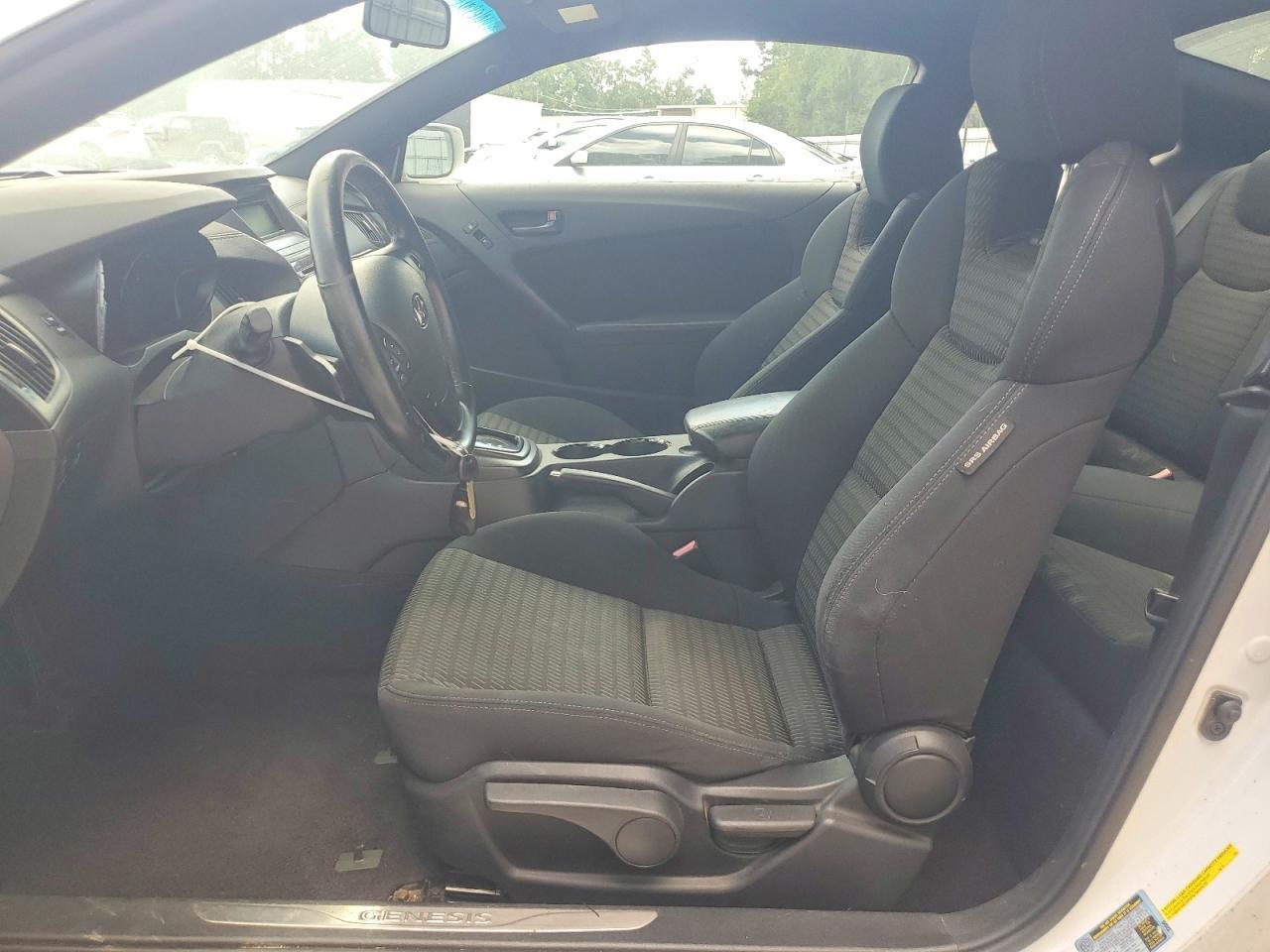 2013 Hyundai Genesis Coupe 2.0T - zdjęcie 7