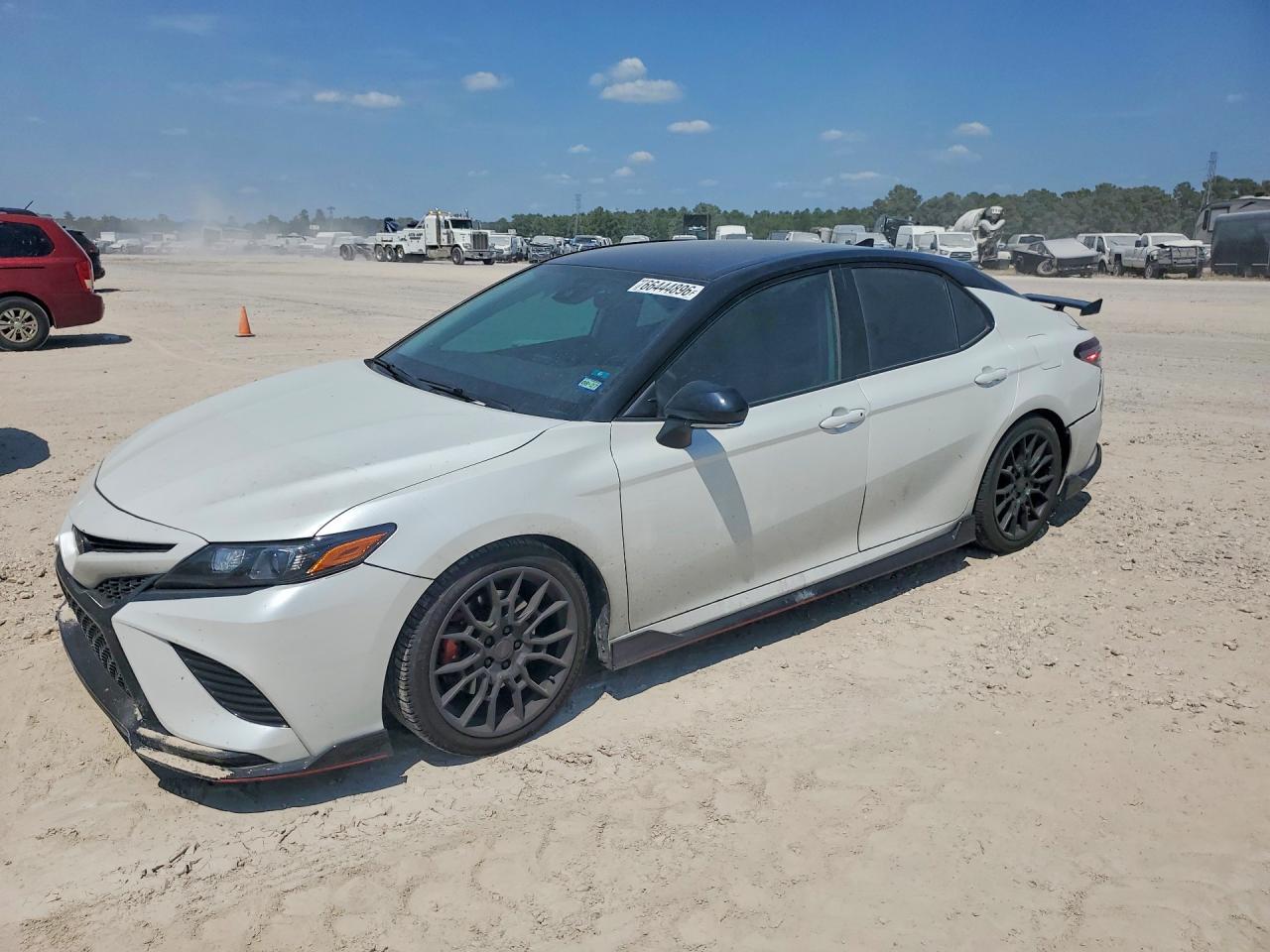 2021 Toyota Camry Trd - zdjęcie główne