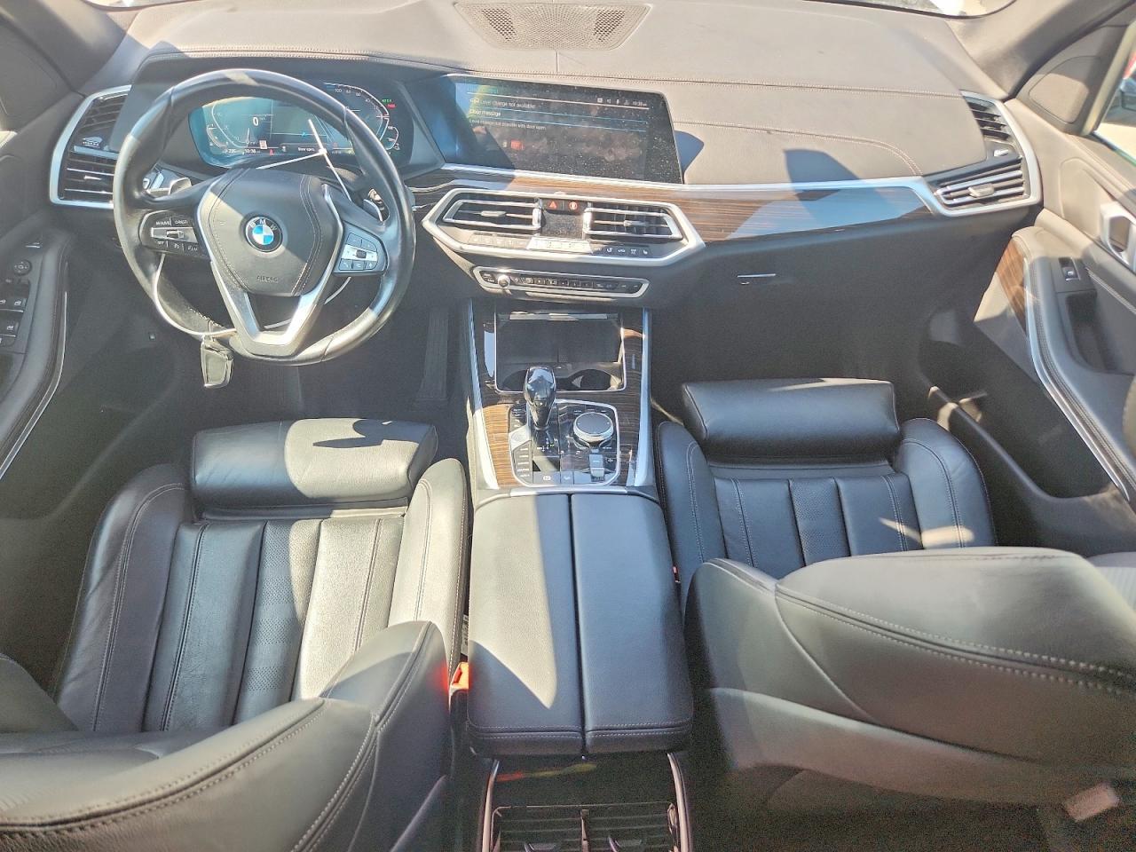 2021 BMW X5 xDrive45E - zdjęcie 8