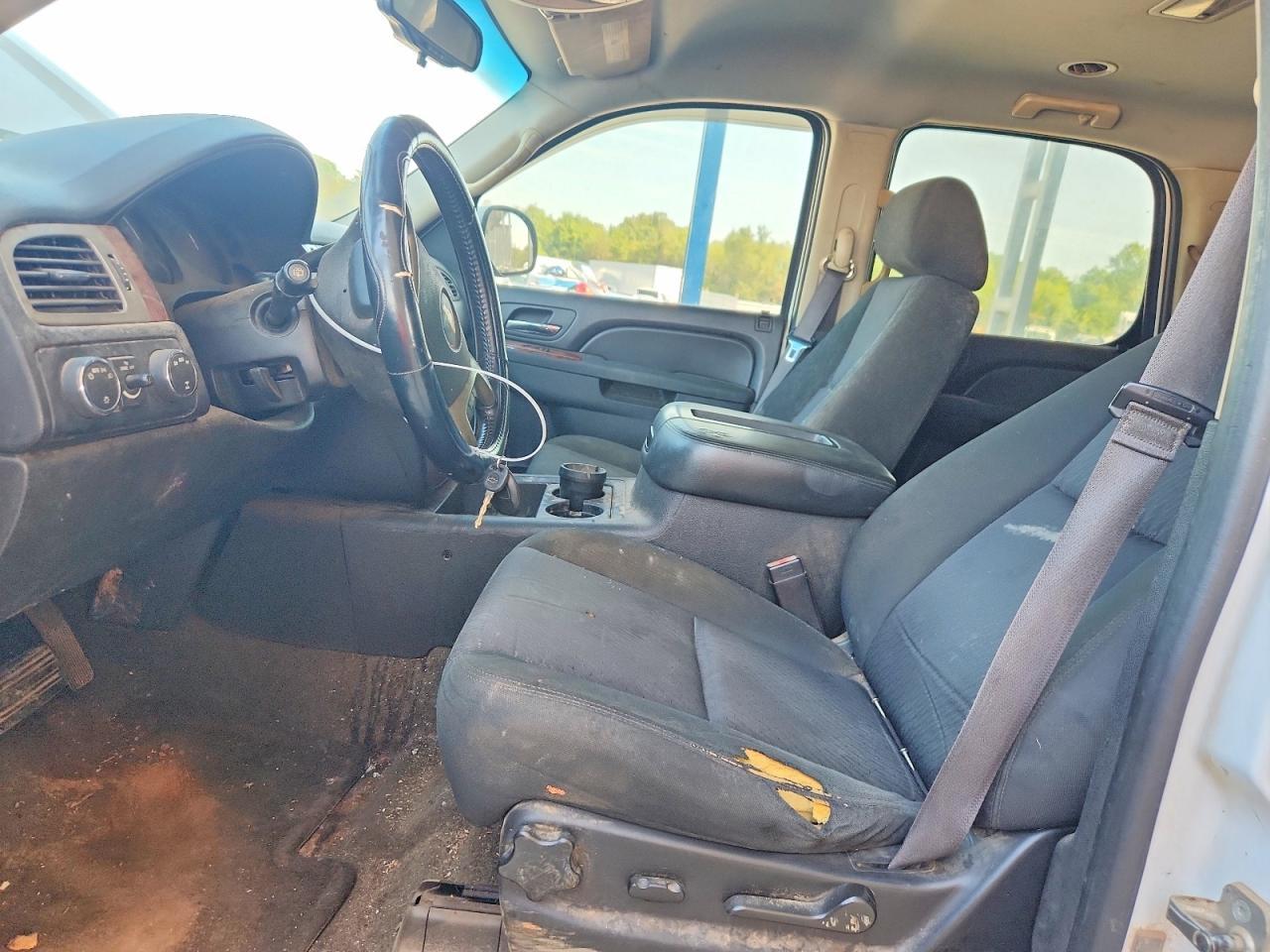 2013 Chevrolet Tahoe K1500 Ls - zdjęcie 7