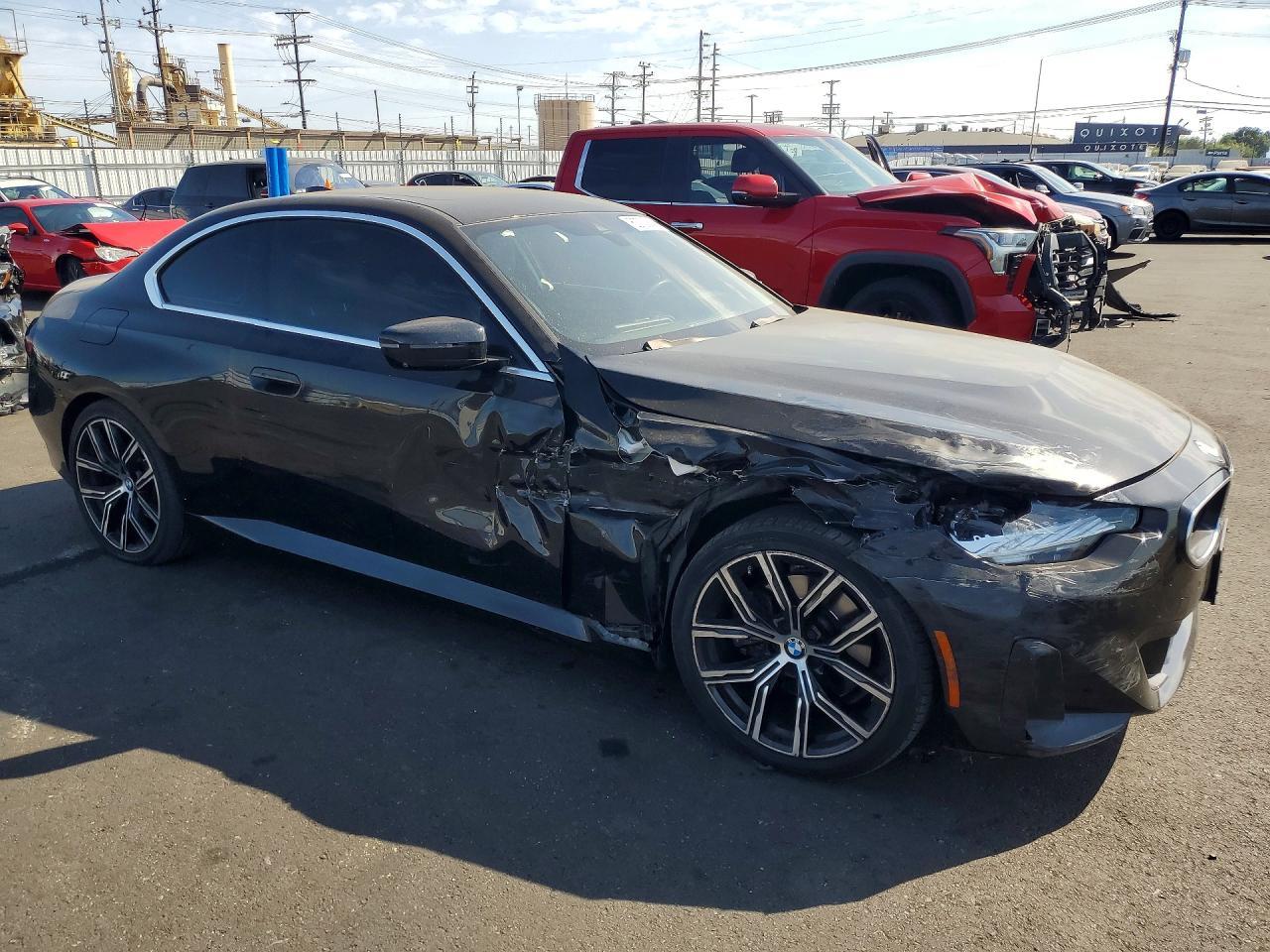 2022 BMW 230I - zdjęcie 4