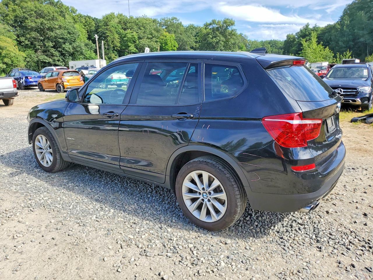 2015 BMW X3 xDrive28I - zdjęcie 2