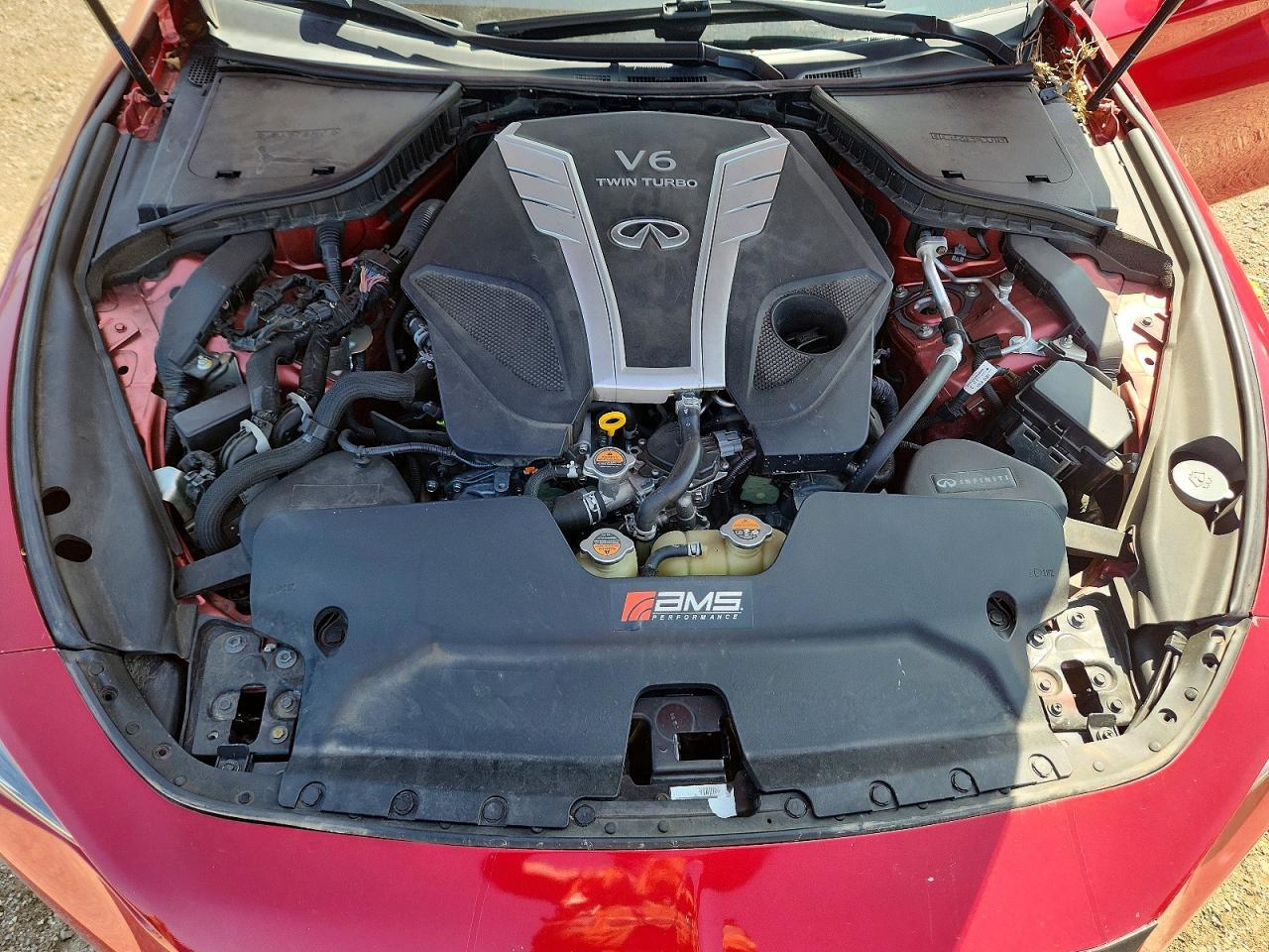 2017 Infiniti Q60 Red Sport 400 - zdjęcie 11