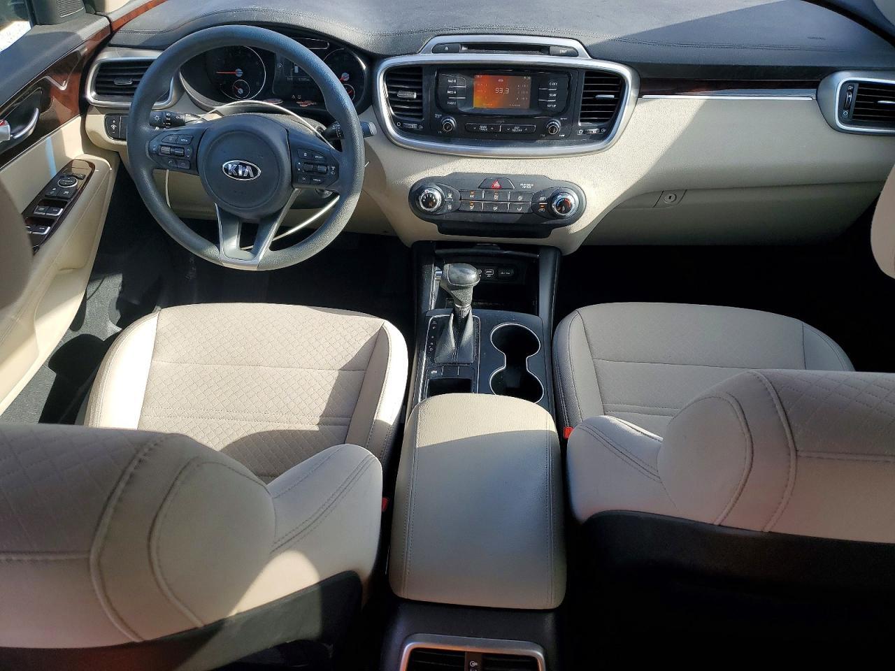 2017 Kia Sorento Lx - zdjęcie 8